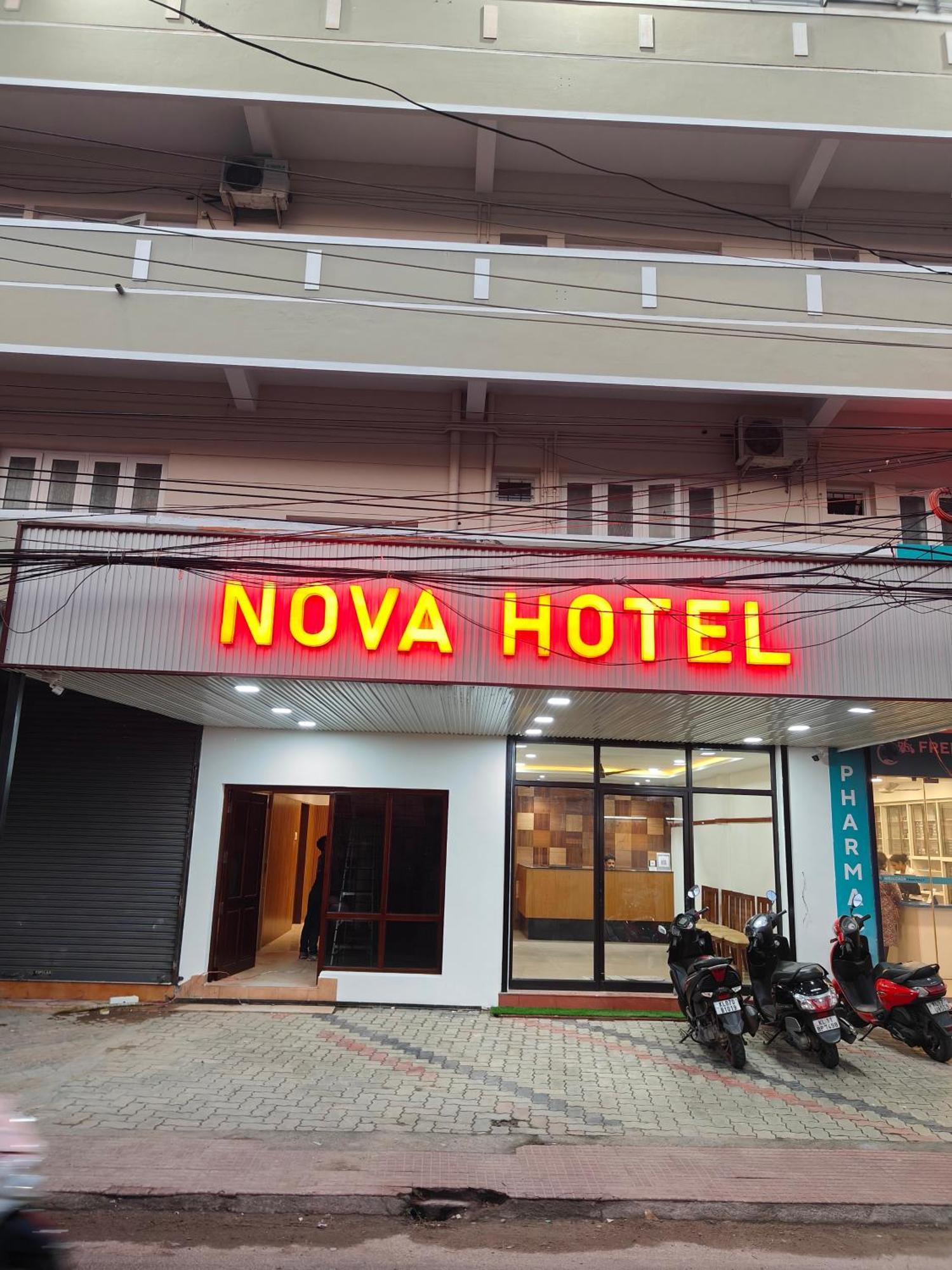 Hotel Nova Kochi Eksteriør bilde